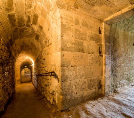 Visit of the underground passages of the citadel of Blaye